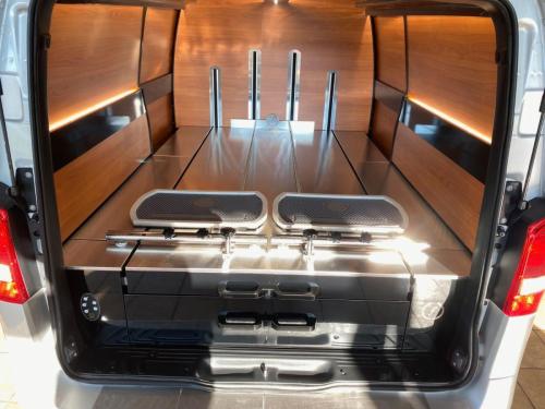 99b9b48c-941b-4a51-b141-531004a0a519